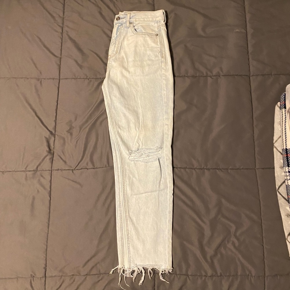American Eagle Mom Jeans